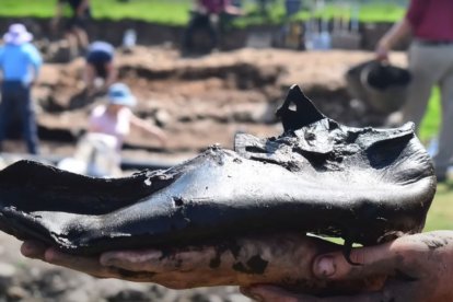 El zapatón encontrado en las excavaciones del Muro de Adriano en Reino Unido.