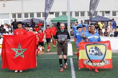 España y Marruecos cerraron la segunda jornada competitiva del Mundialito Leonés.