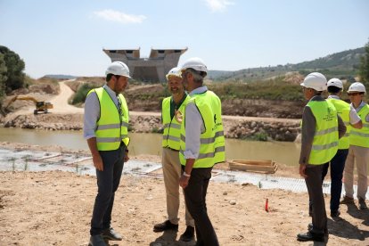 El ministro de Fomento, Óscar Puente, visita las obras de la Autovía del Duero, en los tramos entre Quintanilla de Arriba y Olivares de Duero y Tudela y Olivares