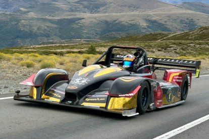 El gallego Jacobo Senín repitió triunfo en la Subida a la Pizarra celebrada en La Baña.