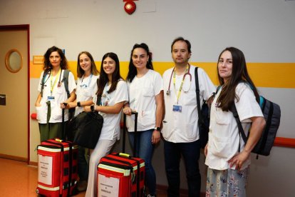 Parte del equipo que acude a los domicilios del área de León para atender a los pacientes.
