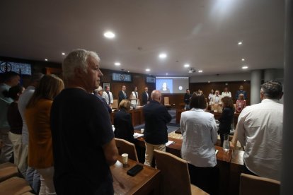 La corporación municipal reprobó la acción penada del ex concejal Pedro Muñoz, condenado por agredir a su esposa.