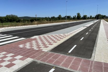 La urbanización de la parcela que pidió Sacyl para el centro de salud y las aceras está ya ejecutada.