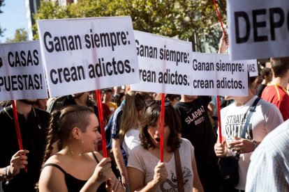 Manifestación contra las casas de apuestas en Madrid en 2019.