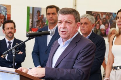 El consejero de presidencia durante la inauguración del festival de la cooperación Coodefest Castilla y León Solidaria que tuvo lugar el pasado mes de julio.
/22 Festival Coodefest Castilla y León Solidaria en León