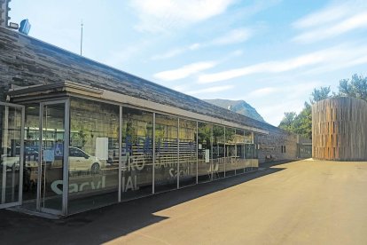 
Entrada principal del centro de salud.