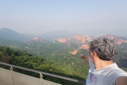 Manuel Félix, en el mirador de Orellán