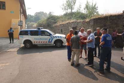 Desalojos en San Cristóbal de Valdueza