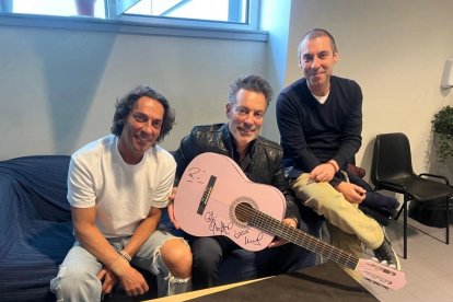 En la web de Sonorama se puede participar y seguir la subasta.