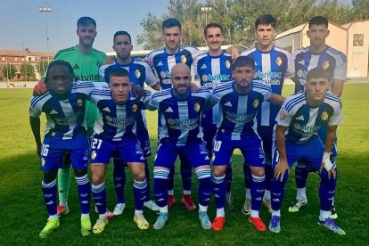 Once inicial de la Deportiva que se enfrentó al Athletic B en Aguilar de Campoo.