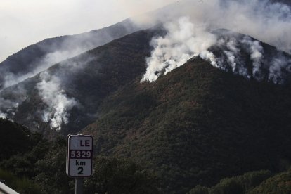 Incendios en Castilla y León esta semana, en el entorno del Parque Natural del Lago de Sanabria.