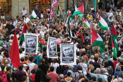 Concentración en Bareclone en apoyo a Gaza.