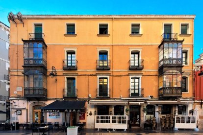 C/ La Paloma, número 2.