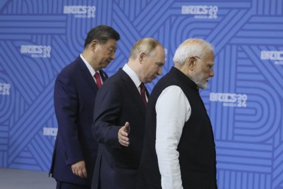 El presidente chino, Xi Jinping, el ruso, Vladimir Putin, y el primer ministro indio, Narendra Modi.