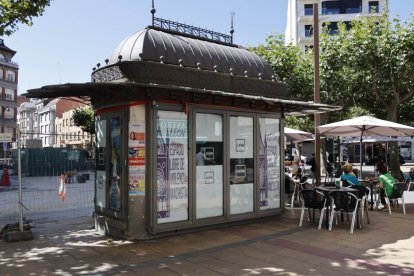 El quiosco de la plaza de la Pícara Justina tenía una oferta del bar La Payana, pero fue rechazada por un defecto de forma.