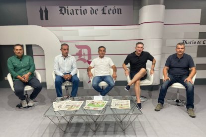 Óscar Díez, Juan Simón, Fraguas, Pérez y Raúl Castro.