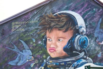 El pequeño Darío con su familia.