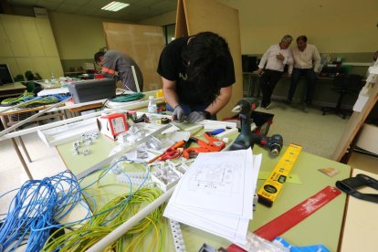 Estudiantes del CIPF en una clase formativa.