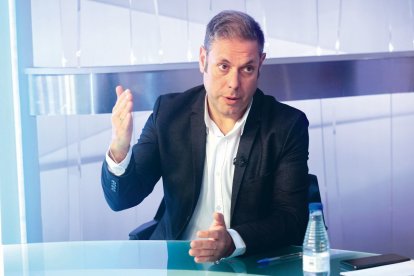 El bercianista Iván Alonso en un momento del programa de La 8 Bierzo.