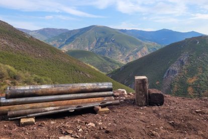 Vista desde el yacimiento en el que se están haciendo sondeos en Villanueva de Pontedo.  El yacimiento de Villanueva de Pontedo se conoce como Divina Providencia.
