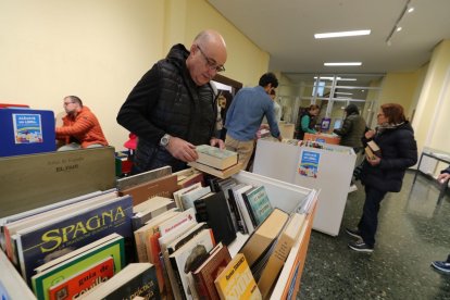  La Biblioteca habilitó la recepción para la actividad.