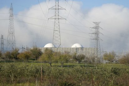Vista de la central nuclear de Almaraz.