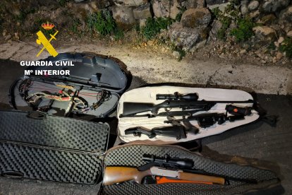 Investigados por tenencia ilícita de medios prohibidos y caza ilegal.