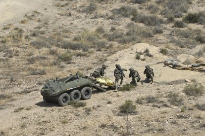 Imagen de una demostración dinámica realizada por el Ejército de Tierra en Viator (Almería)