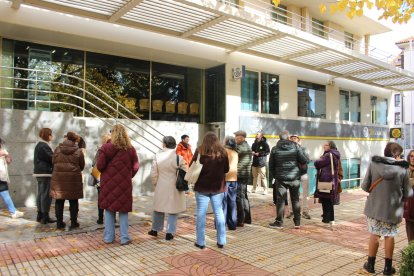 Un momento de la visita al edificio de Correos.