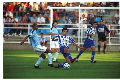 El Deportiva-RC Celta fue el primer partido que se jugó en El Toralín hace 25 años.
