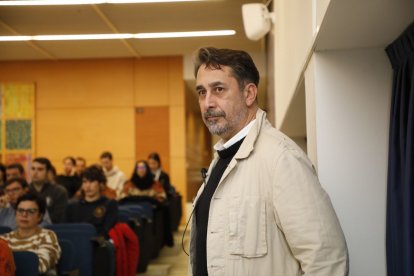 Federico Bogdanowicz en la Facultad de Biología de la ULE este lunes.