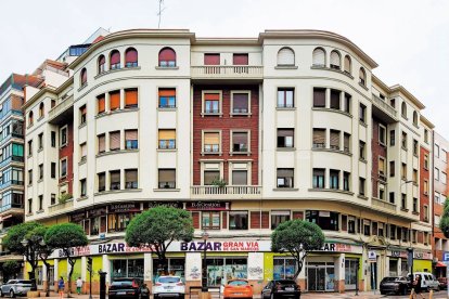 C/ Roa de la Vega, número 14.