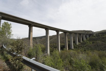 El viaducto de Tremor en la A-6.