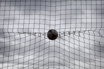 REPORTAJE SOBRE JUGADORES INFANTILES EXTRANJEROS EN EL FÚTBOL LEONÉS / EQUIPO SAN LORENZO