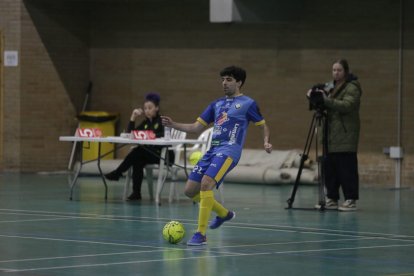 Blin, autor del tercer gol, inició la remontada.