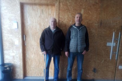 Emigdio Puente con su hijo.