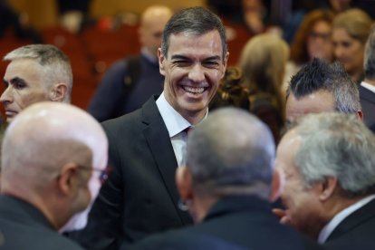 Pedro Sánchez en la clausura del acto de presentación del Plan España Auto 2030, ayer.
