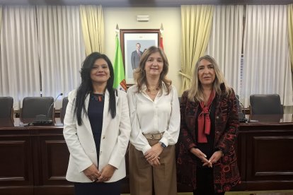 Toma de posesión de la nueva directora de la Escuela de Minas.