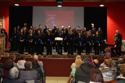 La coral de Quintana de Rueda «Escarcha» en su actuación de ayer.