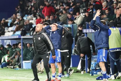 Los tres partidos oficiales que ha jugado la Deportiva en casa con Nafti los ha perdido.