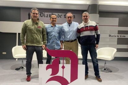 Óscar Díez, Fraguas, Juan Simón y Raúl Castro.