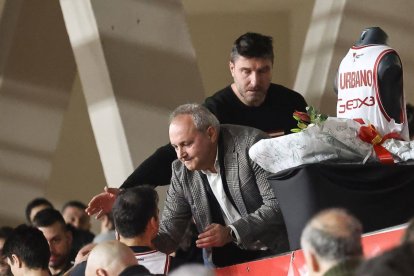 Urbano González tuvo su homenaje póstumo antes del Cultural-Cáceres en el Palacio.