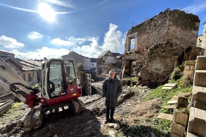 Carlos Cortina en el lugar donde se llevaría a cabo la actuación