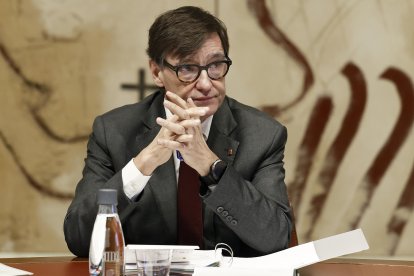 El presidente de la Generalitat, Salvador Illa, durante una reunión semanal del Govern. EFE/ Andreu Dalmau.