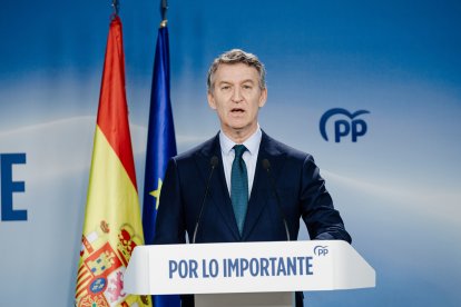 El presidente del Partido Popular, Alberto Núñez Feijóo, durante una rueda de prensa, en la sede del PP, a 23 de enero de 2026, en Madrid (España). 