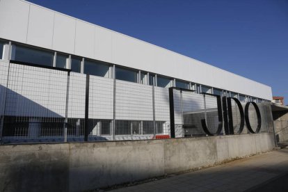 El nuevo aparcamiento estará junto al centro de salud del Ejido