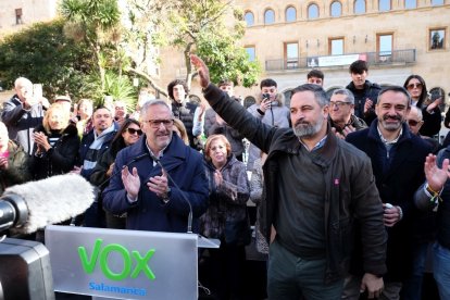 Abascal, en un mitin celebrado en la plaza de los Bandos, en Salamanca.