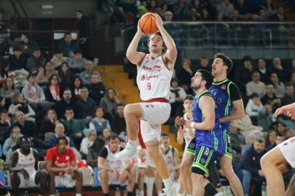 Hayman fue el máximo anotador de la Cultural con 25 puntos.