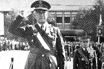 El Capitán General Ángel Campano de la VI Región Militar en 1981.