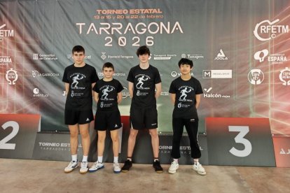Miembros del Club Atlético de León – La Virgen del Camino.
